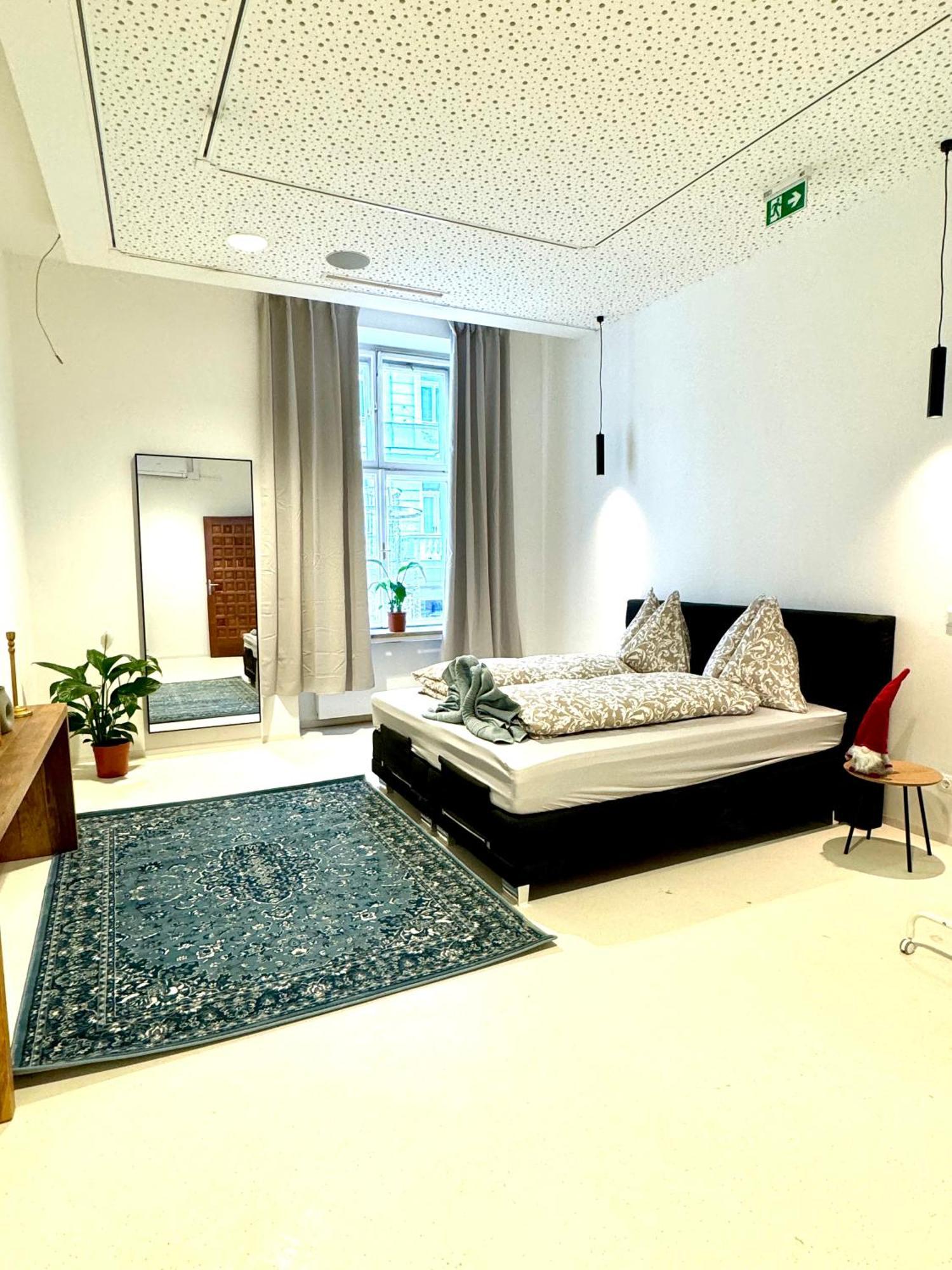 140 M2 Apartment