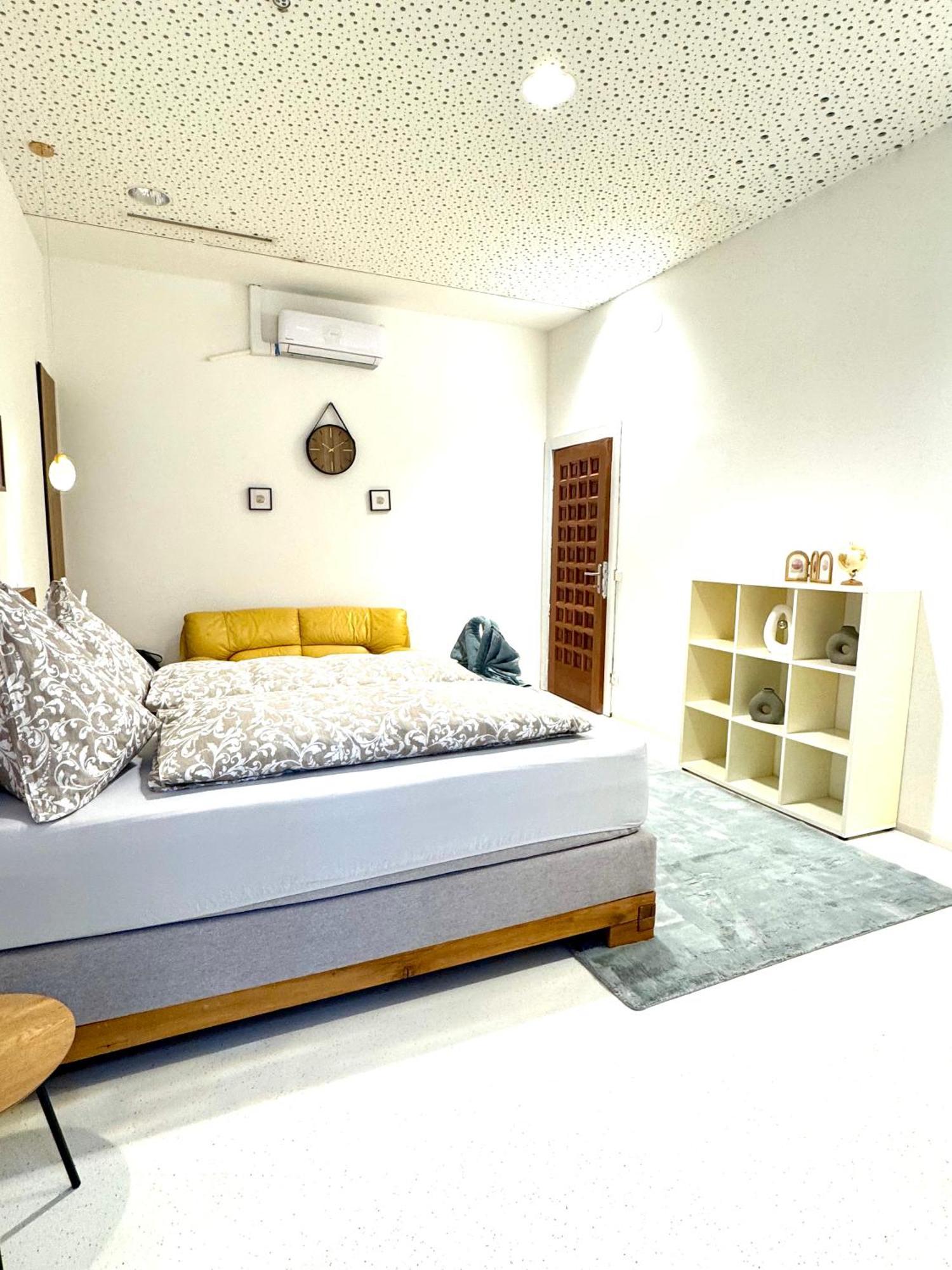 140 M2 Apartment